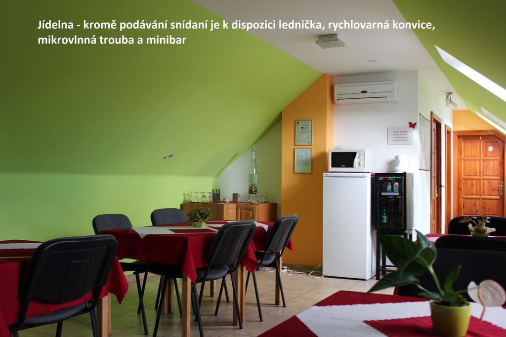 Dj-Penzion Vracov Dış mekan fotoğraf